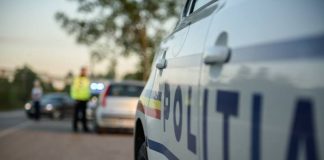 Bărbat cu permisul anulat de doi ani, prins la volan