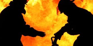 Autoturism incendiat intenționat la Crasna