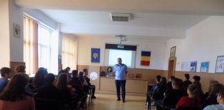 Polițiștii, în acțiune la trei licee din Târgu-Jiu