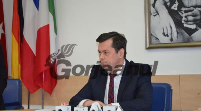 Romanescu și noii consilieri depun azi jurământul