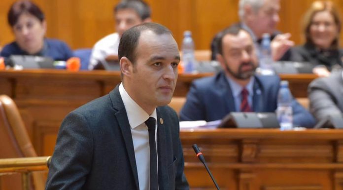 Deputat: Nu sunt bani de salarii. Urmează concedieri la stat!