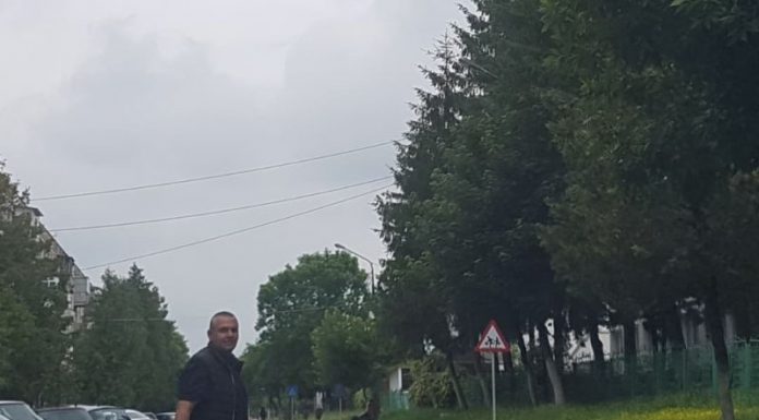 Copiii cu autism din Motru au primit un televizor nou, o boxă portabilă și un calorifer electric