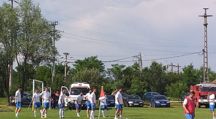 Sărbătoare pe străzile din Târgu-Cărbunești, după promovarea echipei Gilortul în Liga 3