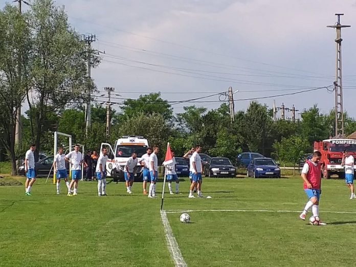 64983687_900835500269366_6020561980165718016_n