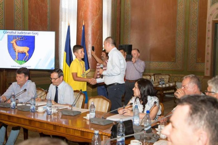 65106786_2090774607719020_432331936296337408_n