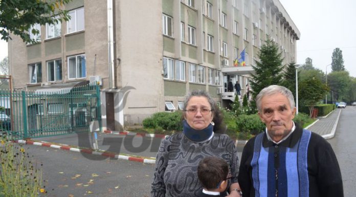 Mama deținutului Rostogolea se teme pentru viața fiului ei: ,,Cosmin este în refuz de hrană a treia oară în decurs de o lună!”