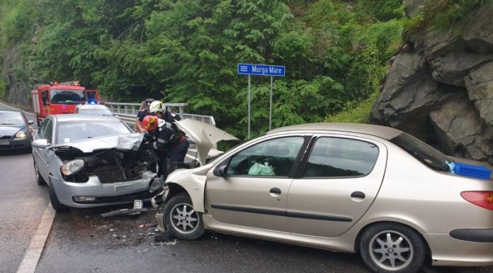 Accident rutier provocat de un șofer începător, după o depăşire riscantă în curbă