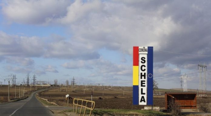 Familie cu doi copii din Schela, lăsată fără hrană de 2 zile. Primarul zice că vede ce face de LUNI