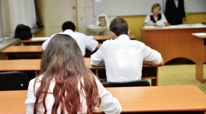 Lista disciplinelor la care se vor susține teze în acest an școlar