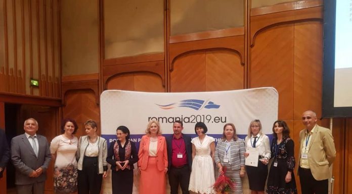 Licee din Gorj, premiate la Parlament