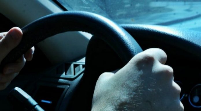 Depistat fără permis de conducere