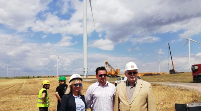 Mineri, transformați în tehnicieni pentru producerea energiei eoliene! Academie, cu sedii la Târgu-Jiu și Craiova