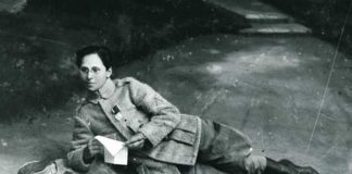 Magii de la Răsărit prevestind-o pe Ecaterina Teodoroiu