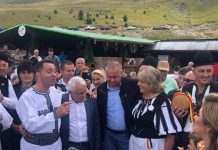 Ministrul Agriculturii, pe Transalpina! Tocanul de oaie, atestat ca produs tradițional