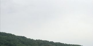 Dispensar modern lângă primărie