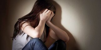 Tânăr din București, cercetat după ce ar fi făcut sex cu o fată de 13 ani, din Scoarța