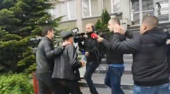 Bătrânul acuzat că a violat o fată de 13 ani, trimis în judecată! Minora, însărcinată în 7 luni