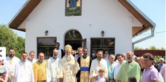 Biserică resfinţită la Godineşti