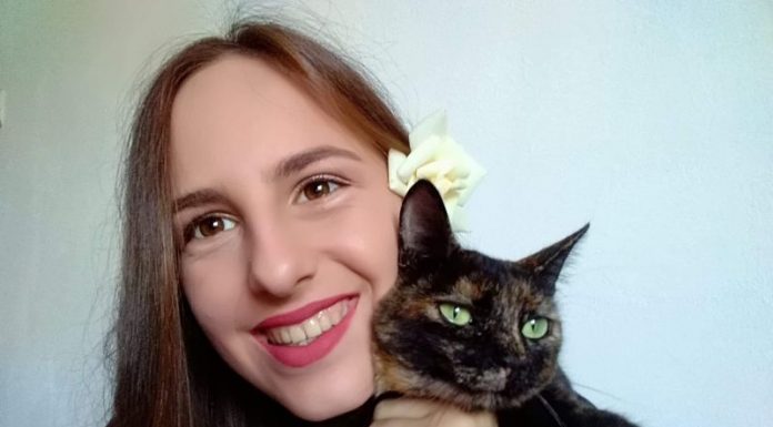 O voluntară cu suflet de aur! – La doar 16 ani, Daria Bobic s-a alăturat echipei Asociației Pro Animals Gorj