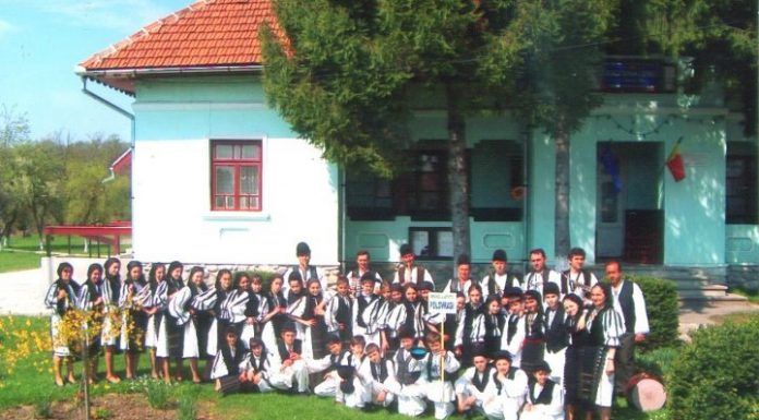 Începe prima ediție a Festivalului Național de Folclor ,,Cheile Oltețului”