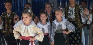 O nouă ediție a Festivalului Folcloric ,,Iustina Băluțeanu”, la Bustuchin