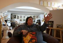 I-a jignit pe olteni! S-a ales cu plângere pentru discriminare