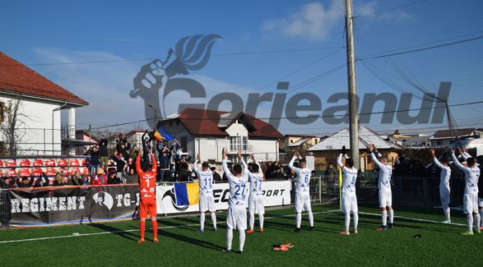 Pandurii a legitimat un francez şi un chinez