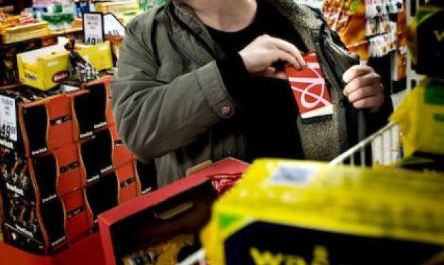 Adolescenți cercetați pentru furt dintr-un magazin din Prigoria