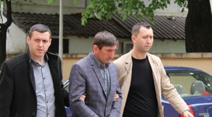 Contabilul Primăriei Vladimir, inculpat într-un dosar de abuz în serviciu, ținut pe funcție în instituție! Edilul Ianăși nu-și suspendă nepotu’ nici dacă i-o cere legea