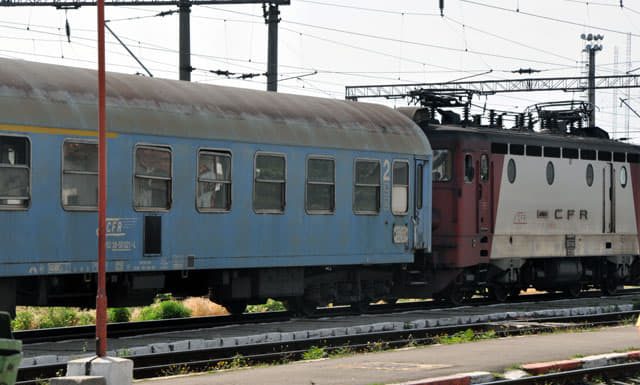 Mecanic de locomotivă rănit, în Stația CFR Târgu-Jiu