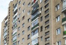 Tânăr din Târgu-Jiu, salvat de o copertină, după ce a căzut de la etajul 2