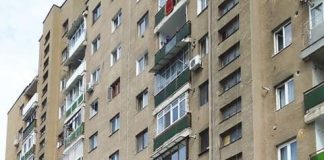 Tânăr din Târgu-Jiu, salvat de o copertină, după ce a căzut de la etajul 2