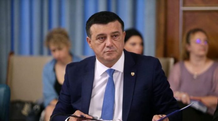 Anton a plecat în Turcia. Bădălău are interzis la Energie!