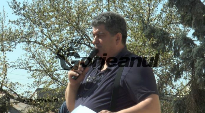 Pănescu vrea și el vacanță prelungită pentru elevi! Iarna!