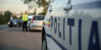 Urmărire în trafic, după ce un șofer nu a vrut să oprească la semnalele polițiștilor