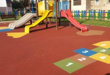 Spații de joacă, modernizate la Rovinari