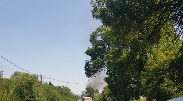 Mașină în flăcări la Copăcioasa!