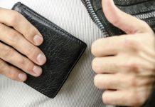 Furt într-un local din Târgu-Jiu, încheiat cu reținere