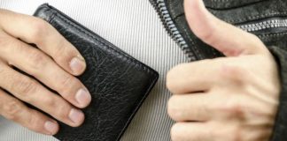 Furt într-un local din Târgu-Jiu, încheiat cu reținere