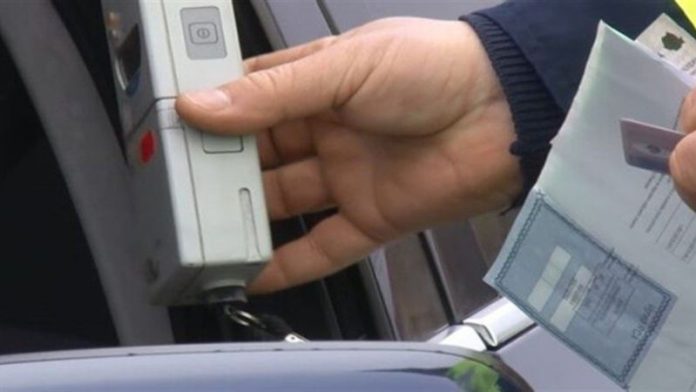 soferi-prinsi-bauti-la-volan-1280x720