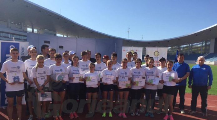 Garcea s-a impus la „Promenada Inimilor”. Peste 300 de alergători s-au înscris la crosul din Târgu-Jiu