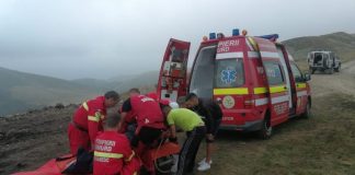 Intervenție a salvamontiștilor gorjeni pentru un accidentat în masivul Vâlcan