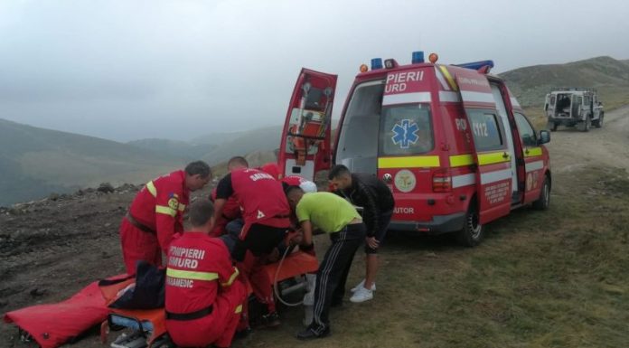 Intervenție a salvamontiștilor gorjeni pentru un accidentat în masivul Vâlcan