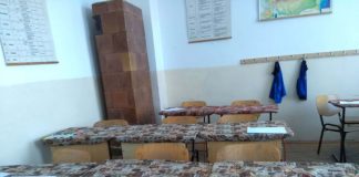 12 elevi de la Școala Primară Vlăduleni, mutați la o unitate deplorabilă din Bâlteni! Învață într-o încăpere a fostului internat