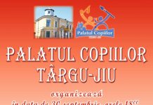 Spectacol la deschiderea noului an şcolar, organizat de Palatul Copiilor Târgu Jiu