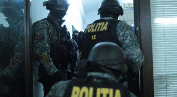 Percheziții la Târgu-Jiu