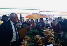 FOTO: Ministrul Petre Daea, în Piața Centrală din Tg-Jiu! Următorul popas, la Cojani