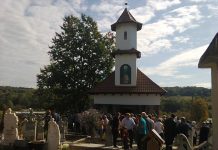 Sfântă Liturghie Arhierească la resfinţirea Bisericii din Parohia Poienari, filia Lupeşti, comuna Bumbeşti-Piţic judeţul Gorj – ,,Sfânta biserică este locul unde primim, cu adevărat, darurile cele bogate ale Lui Dumnezeu şi unde suntem întâmpinaţi de către sfinţii Săi”!