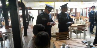 Zeci de elevi, prinși în timp ce chiuleau de la ore