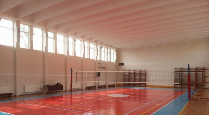 Începe construcția sălii de sport din Ceauru